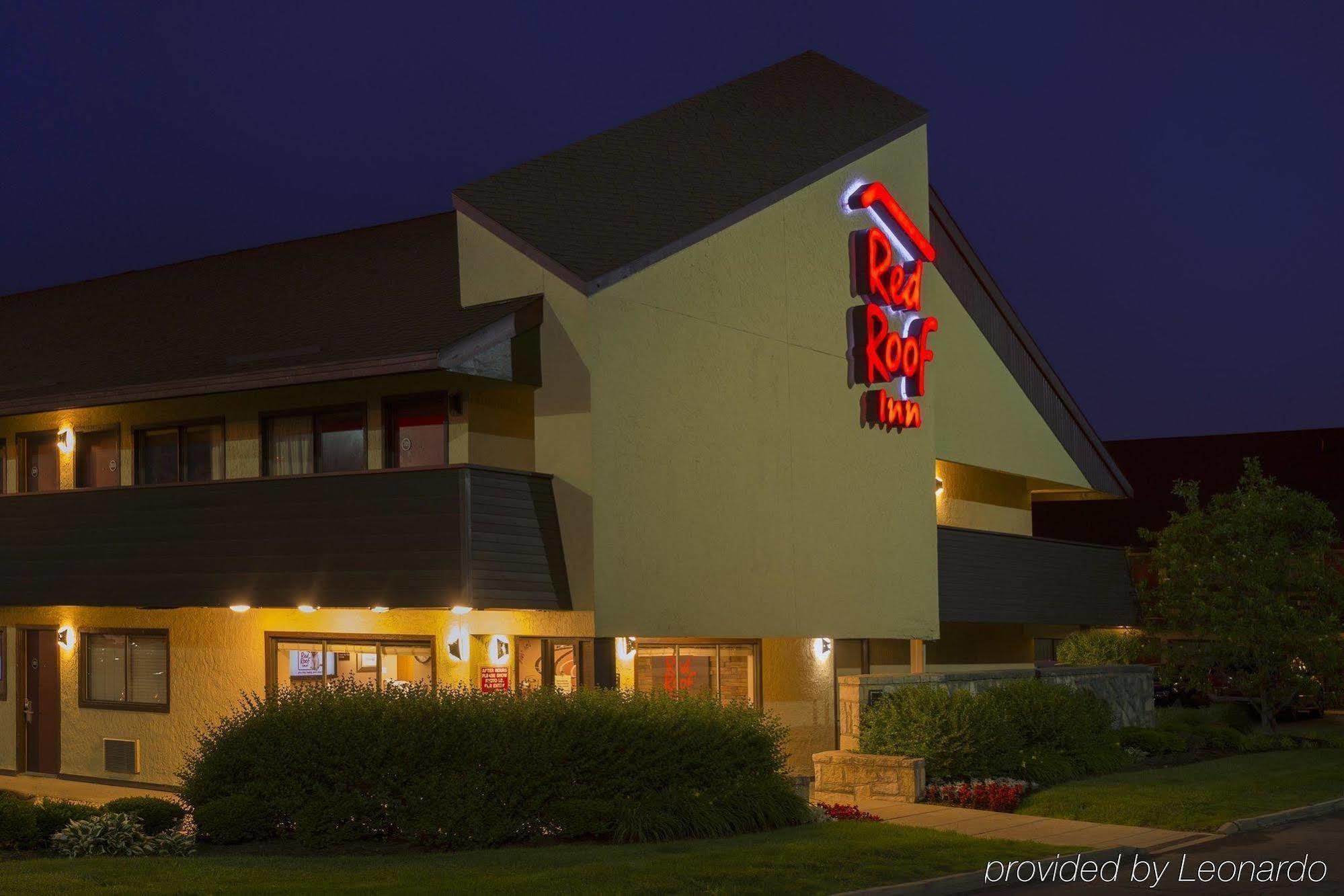 Red Roof Huber Heights Motel 2*